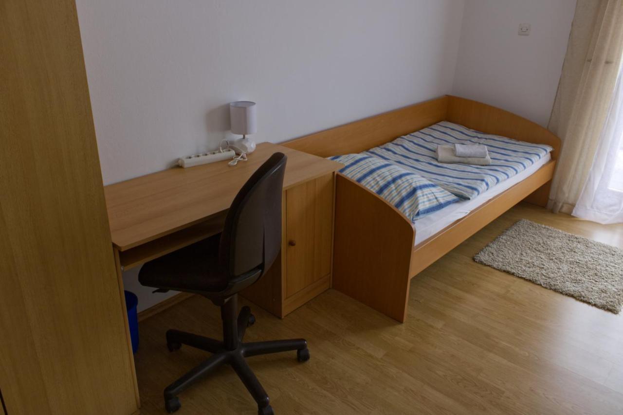 Gacka Idila Apartament *